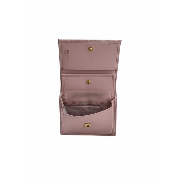 PRCW101: Prada tri-fold wallet in a light pink or alabaster color - Picture 4 of 5